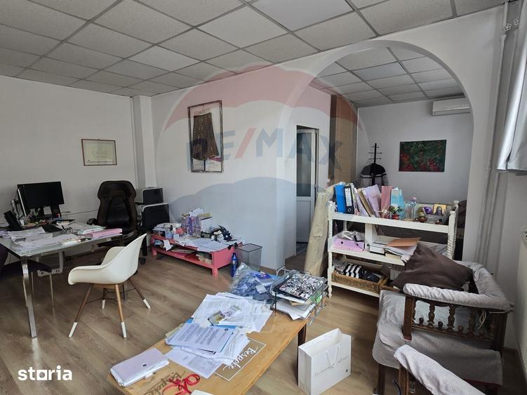 Spațiu comercial, de 600 mp, în Apărătorii Patriei