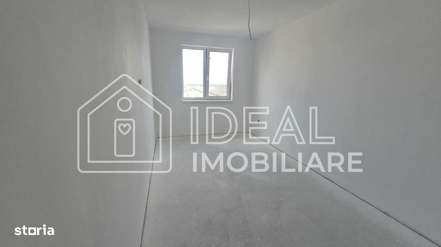 Casă cu 4 camere cu Teren 250 Mp în Central