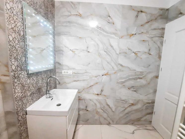 Apartament cu 3 camere semidecomandat în UTA