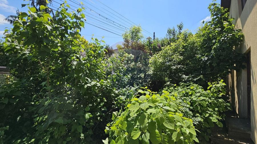 Casă individuală cu 4 camere cu Teren 680 Mp în Central