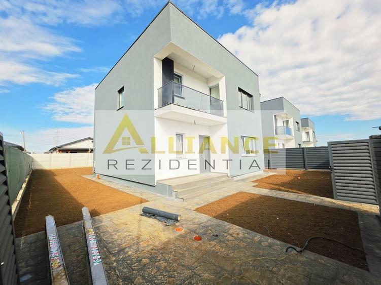 Casă individuală cu 5 camere cu Teren 420 Mp în Berceni