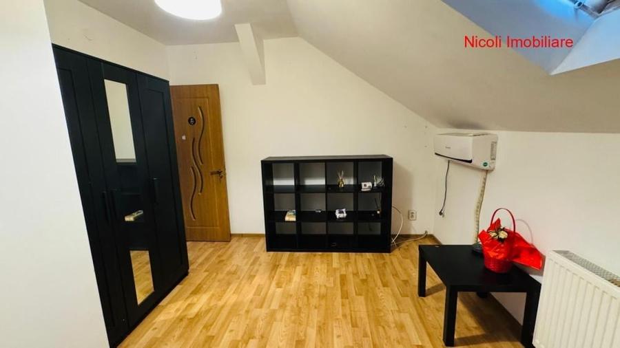 Apartament cu 3 camere în Berceni