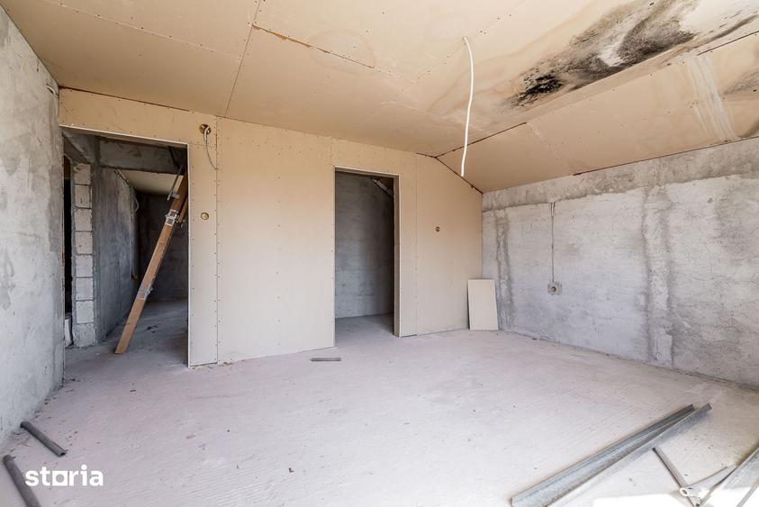Casă cu 4 camere cu Teren 605 Mp în Felnac