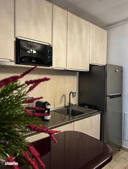 Apartament cu 2 camere semidecomandat în Străulești