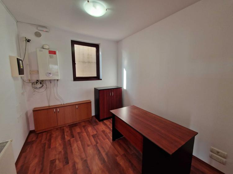 Spațiu comercial, de 270 mp, în Central