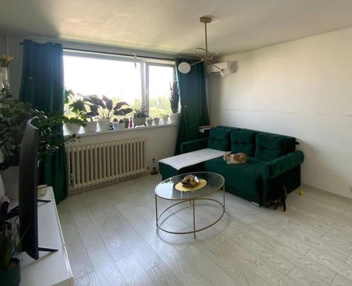 Apartament cu 2 camere decomandat în Alexandru Obregia