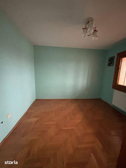Apartament cu 4 camere în Central