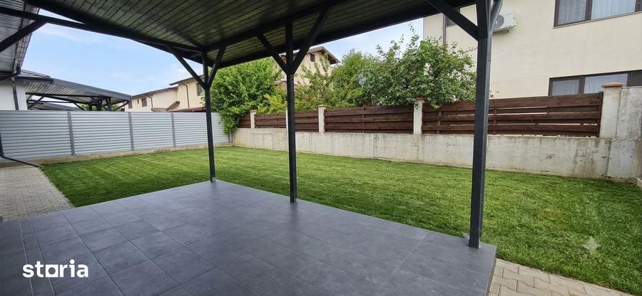 Casă cu 4 camere cu Teren 400 Mp în Domnești