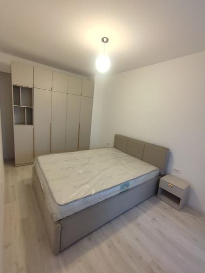 Inchiriez 2 camere in Vivamus: mobilat si utilat nou, prima inchiriere. Masina de spalat vase, balcon, 1 loc parcare. Gata de mutare! - 3