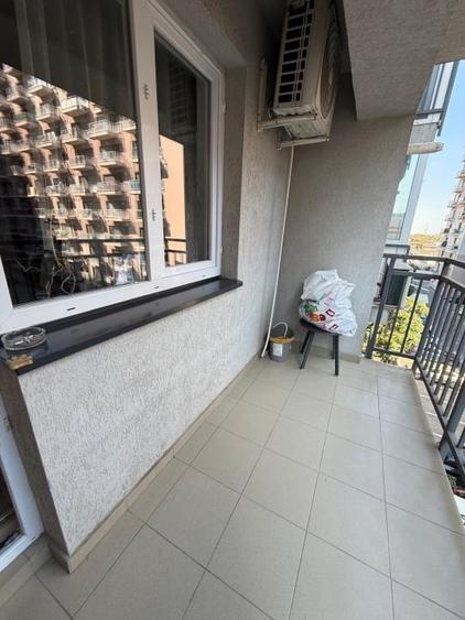Apartament cu 2 camere decomandat, mobilat în Titan