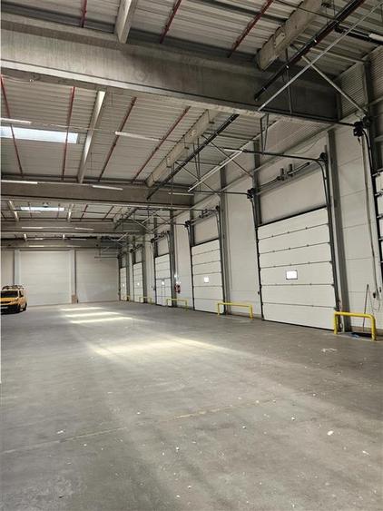 Spațiu industrial, de 2,600 mp, în Est