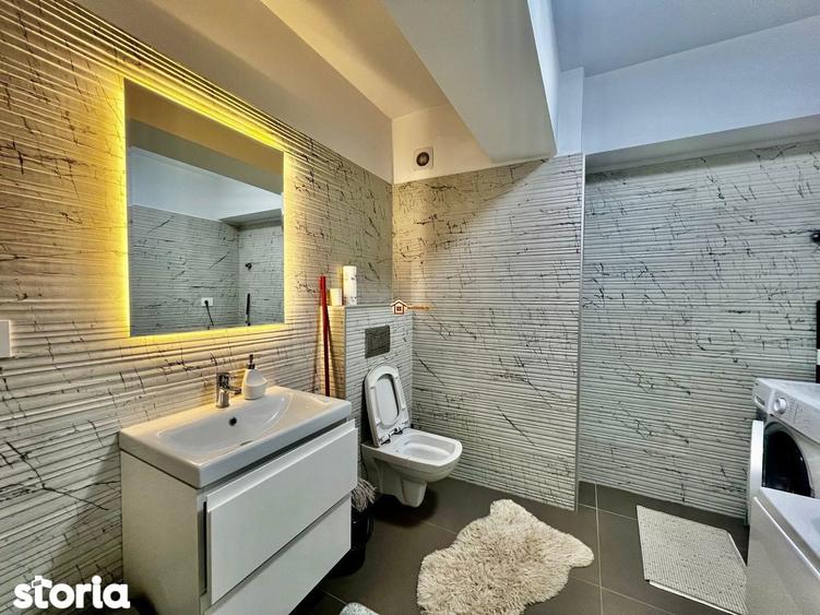 Apartament cu 3 camere decomandat, mobilat în Central