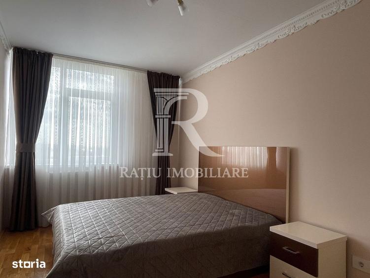 Apartament cu 3 camere decomandat în Nufărul