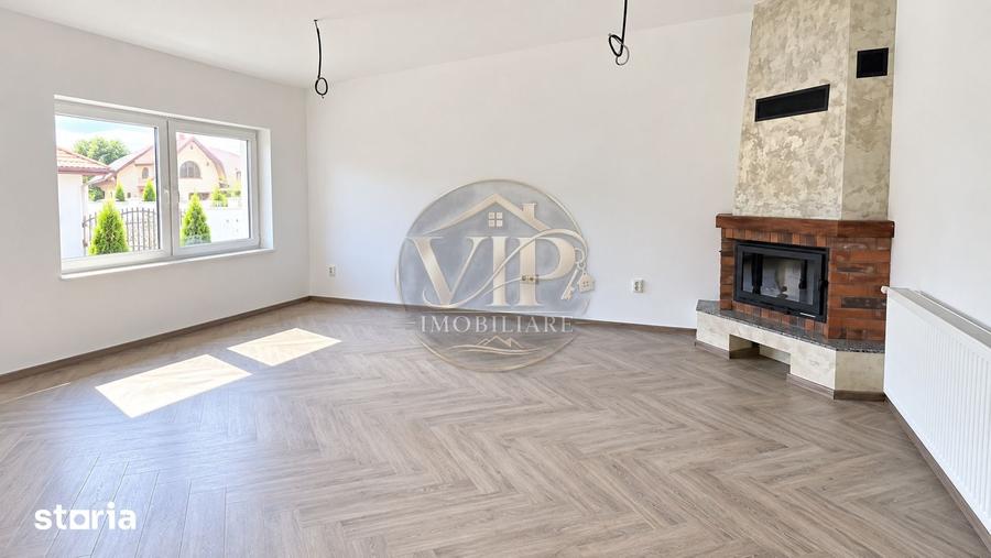 Casă cu 4 camere cu Teren 300 Mp în Central