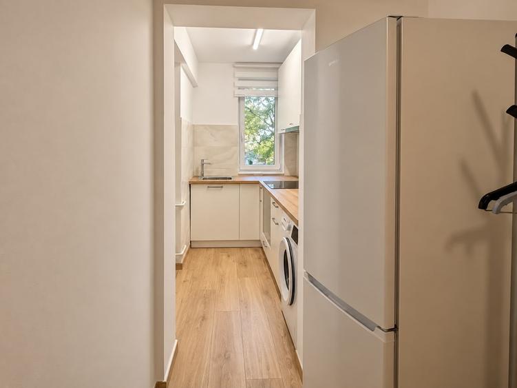 Apartament cu 2 camere decomandat, mobilat în Plopilor