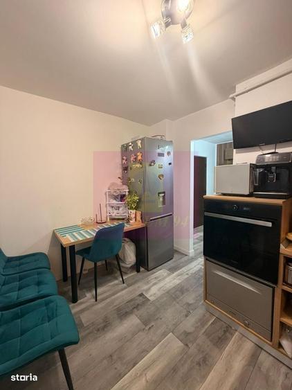 Apartament cu 3 camere decomandat, mobilat în Central