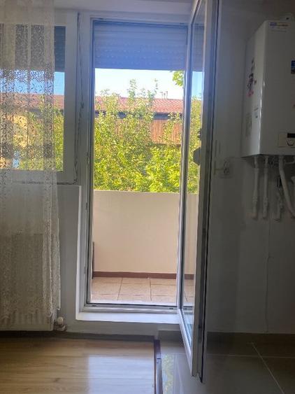 Apartament cu 2 camere decomandat în Sud
