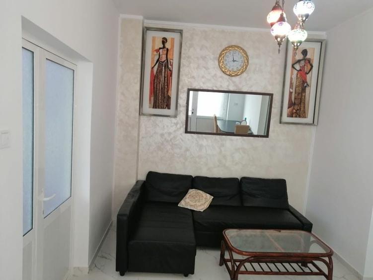 Casă cu 3 camere cu Teren 200 Mp în Central