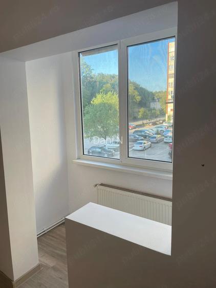 Vand aparatament 2 camere etaj2