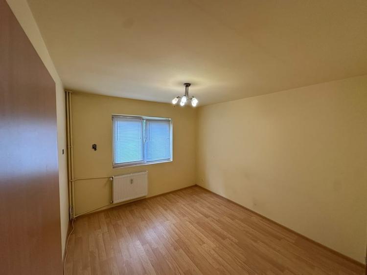 Apartament cu 2 camere semidecomandat în Nord