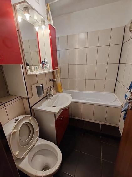 Apartament cu 3 camere decomandat în Timișoara