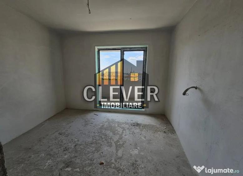 Apartament cu 3 camere decomandat în Titan