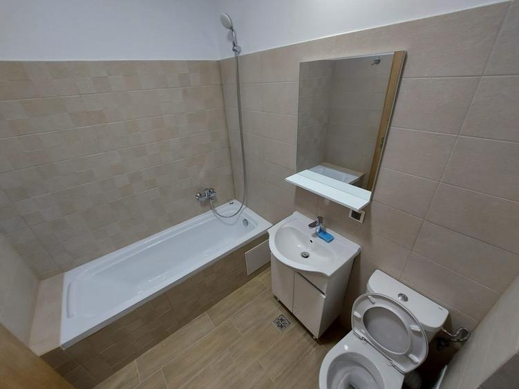 Apartament cu 2 camere decomandat în Militari