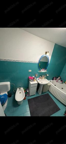 Casă cu 5 camere cu Teren 600 Mp în Podgoria