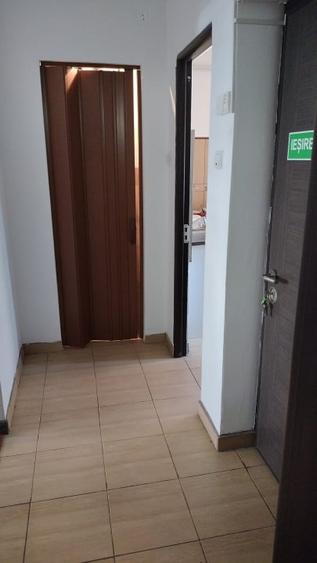 Birou, de 24 mp, în Capitol