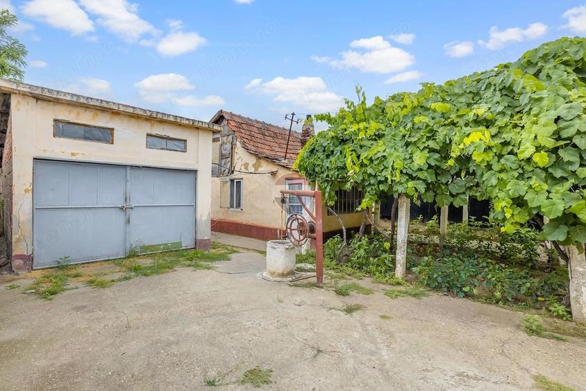 Casă cu 3 camere cu Teren 1480 Mp în Gai