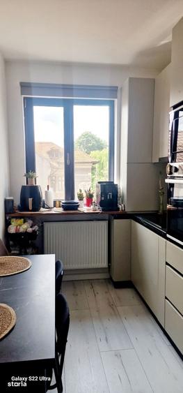 Apartament cu 3 camere în Crângași