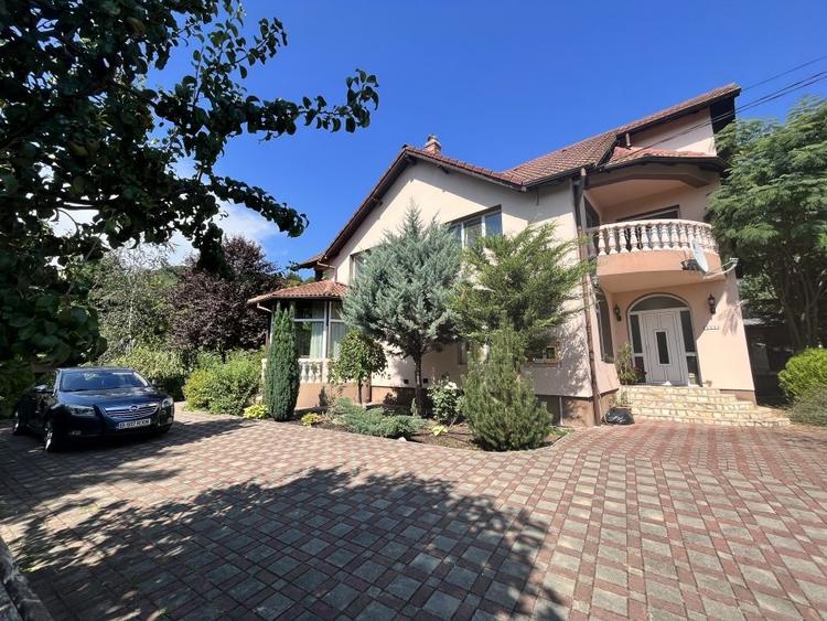 Casă individuală cu 5 camere cu Canalizare în Băile Olănești