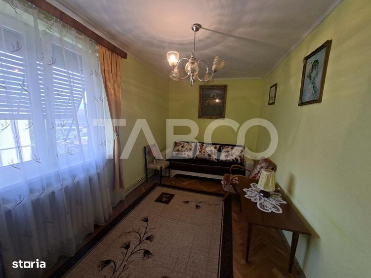 Apartament cu 3 camere decomandat în Mihai Viteazul