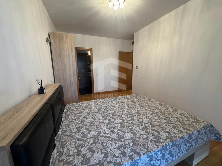 Apartament cu 3 camere decomandat în Splaiul Unirii