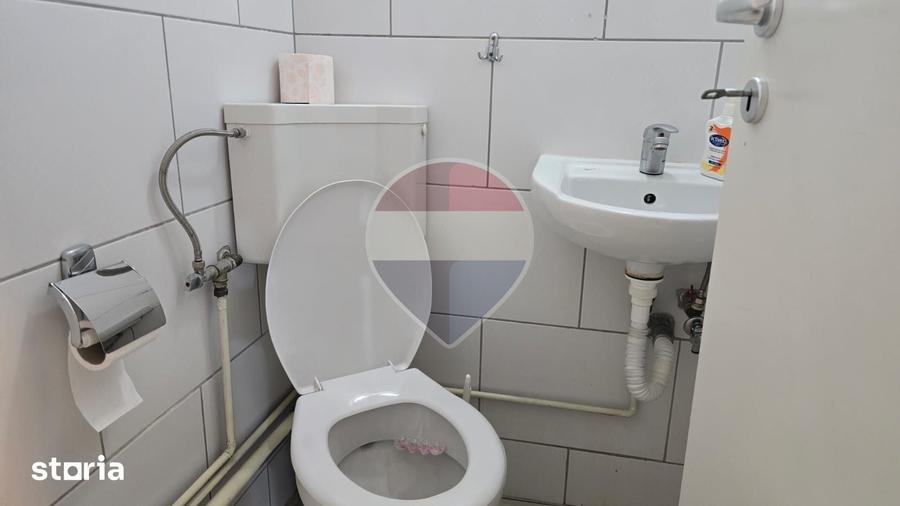 Spațiu comercial, de 10 mp, în Drumul Taberei