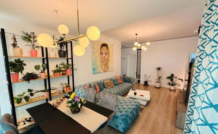 Apartament cu 3 camere semidecomandat, mobilat în Chitila