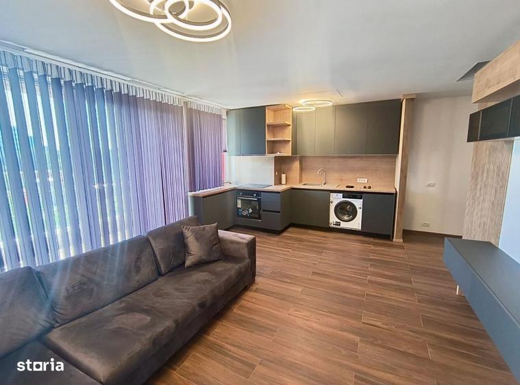 Apartament cu 2 camere, mobilat în Central