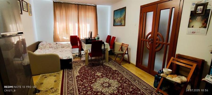 Casă cu 6 camere cu Teren 500 Mp în Iris