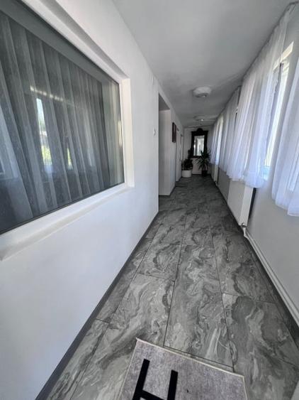 Casă individuală cu 4 camere cu Canalizare în Exterior Vest