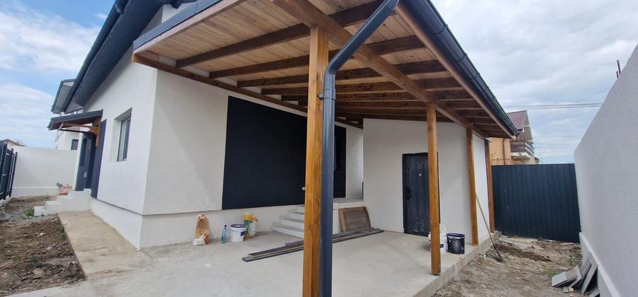 Casă individuală cu 5 camere cu Canalizare în Lumina