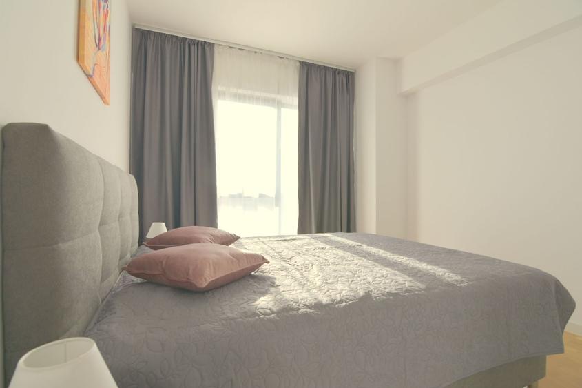 Apartament cu 2 camere decomandat, mobilat în Complex Studențesc