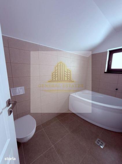 Casă cu 4 camere cu Canalizare în Sânpetru