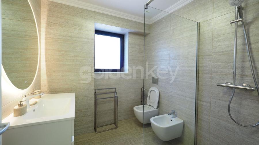 Casă individuală cu 5 camere cu Canalizare în Pipera