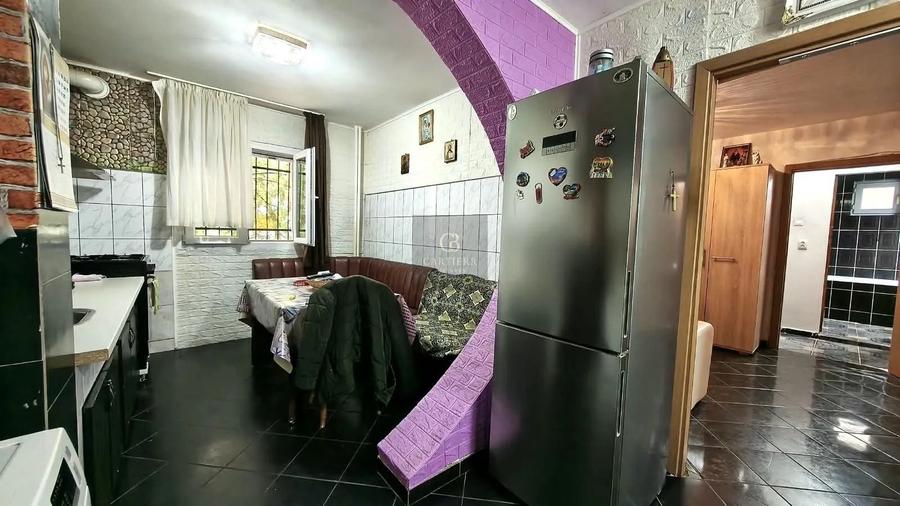 Apartament cu 2 camere semidecomandat în Rahova