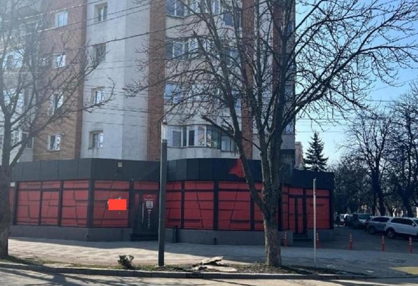 Spațiu comercial, de 308 mp, în Central