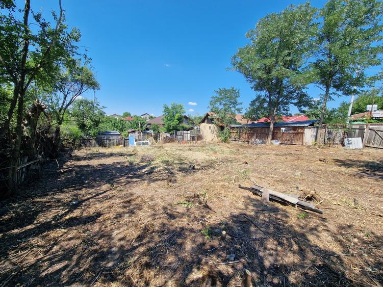 Teren Construcții intravilan de 460 mp, în Brănești