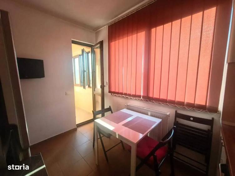 Apartament cu 2 camere în 1 Decembrie 1918