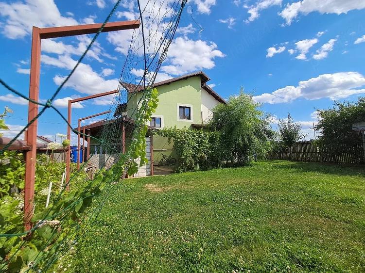 Casă cu Teren 500 Mp în Craiovei