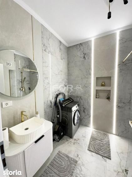 Apartament cu 2 camere decomandat în Sânmartin