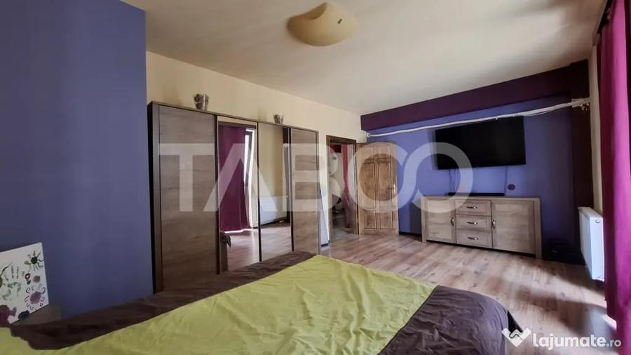 Apartament cu 3 camere decomandat în Turnișor